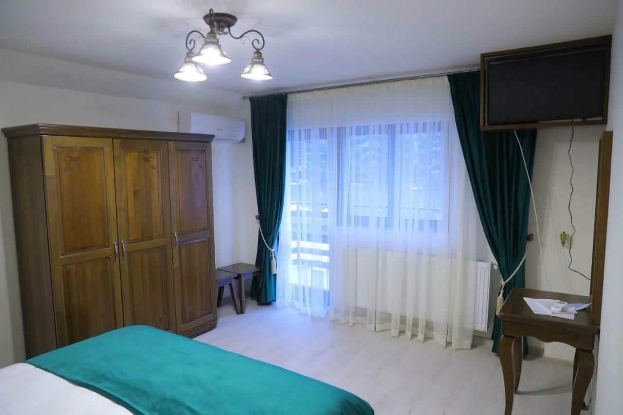 Pensiunea Magnolia Hotel Craiova Kültér fotó